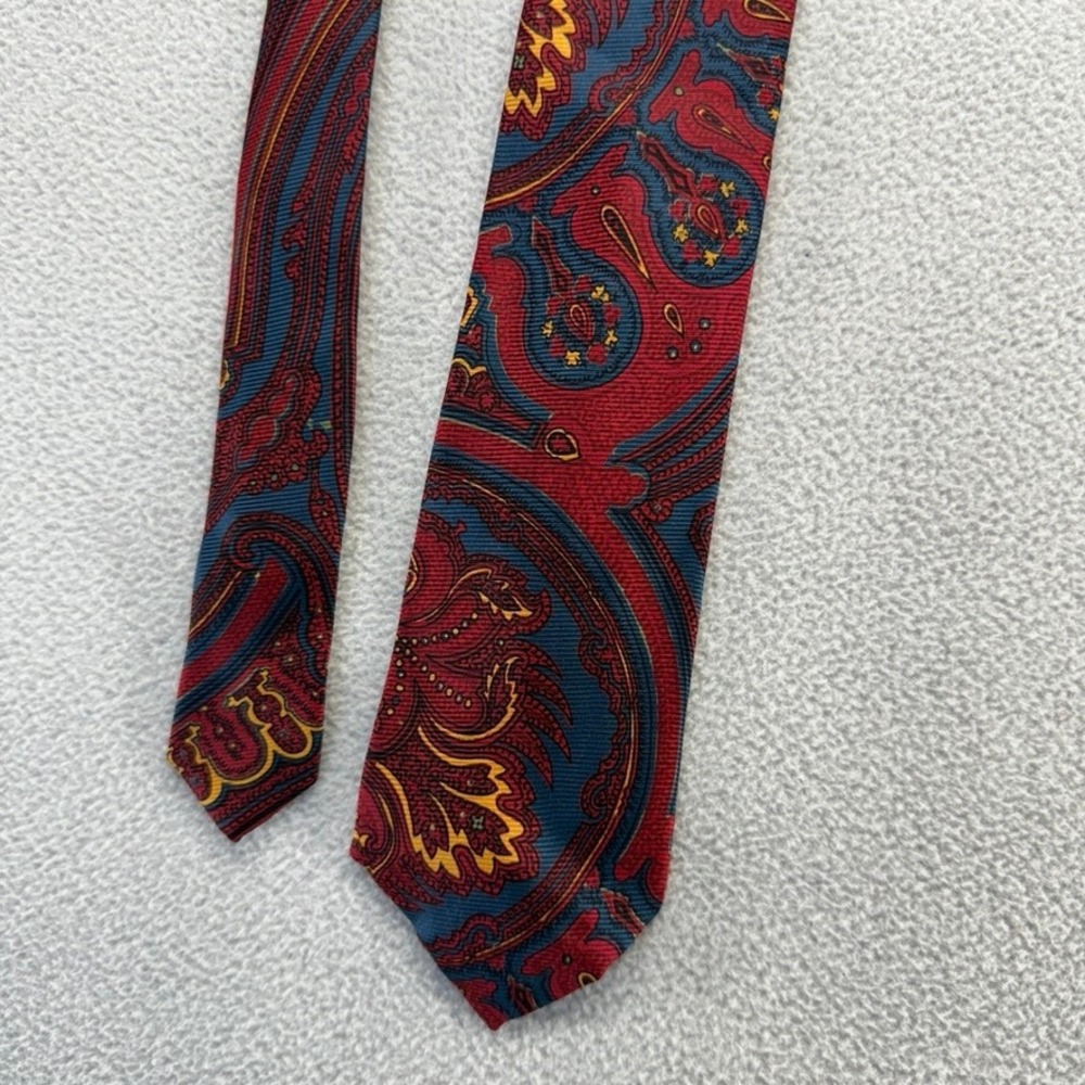 Polo Ralph Lauren Necktie Mens OS Red Blue Paisley Silk Hand Made USA Preppy 90s